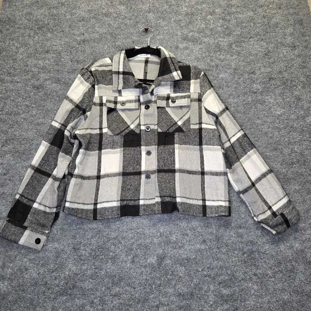 Zeagoo Jacket Womens Large Black Gray Plaid Flannel Cropped Shacket Button